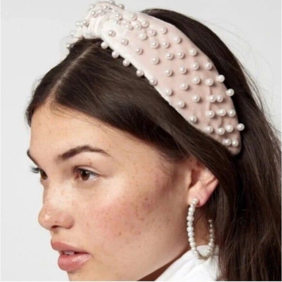 Lele Sadoughi Light Pink Pearl Velvet Headband - Picture 1 of 8